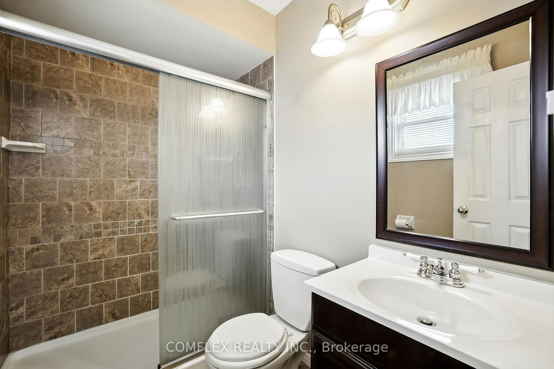 Photo 22 of 38 Barley Mill Crescent, Clarington, Bowmanville — HOMEH