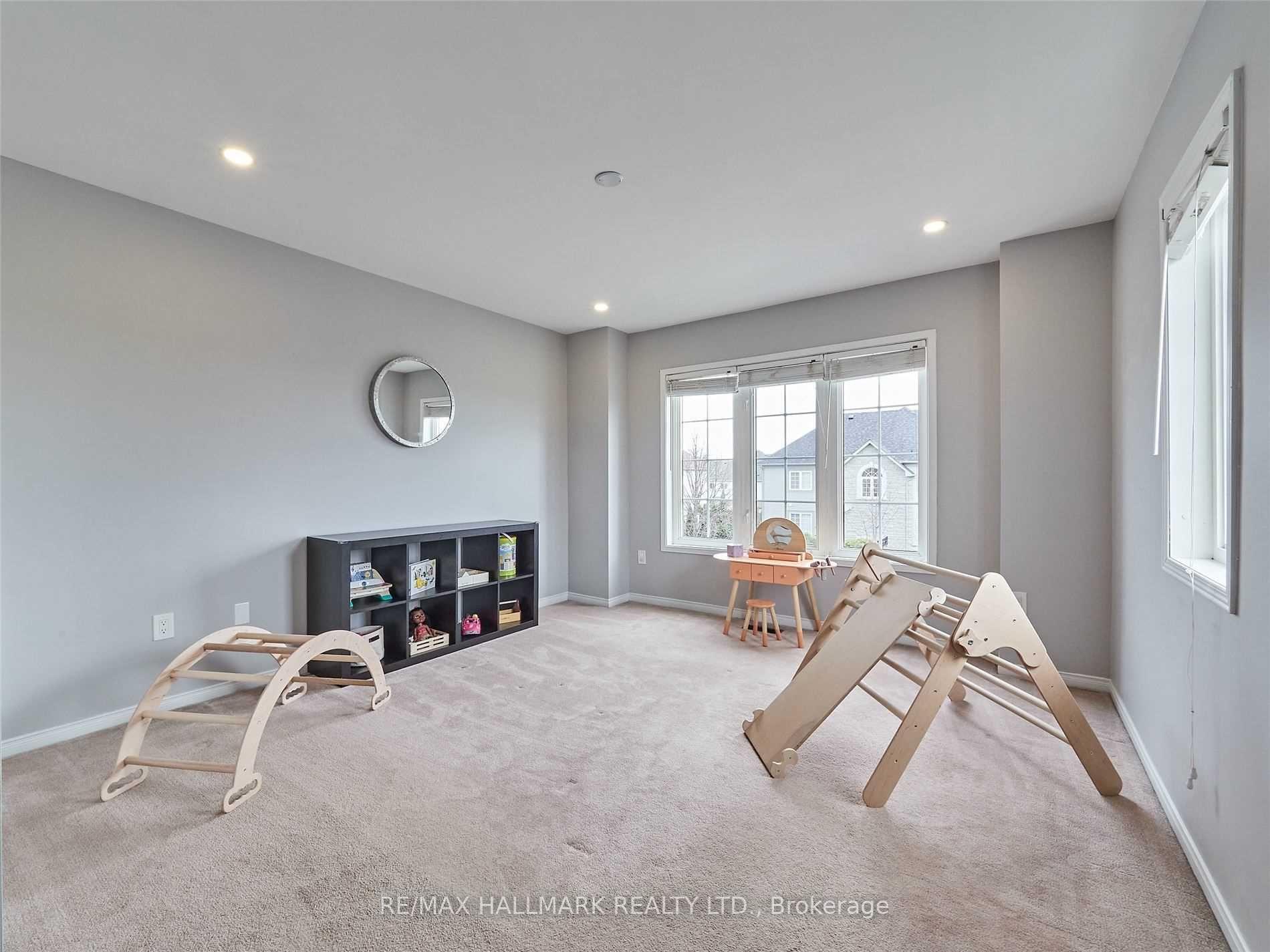 Photo 15 of 150 Bannister Street, Clarington, Bowmanville — HOMEH