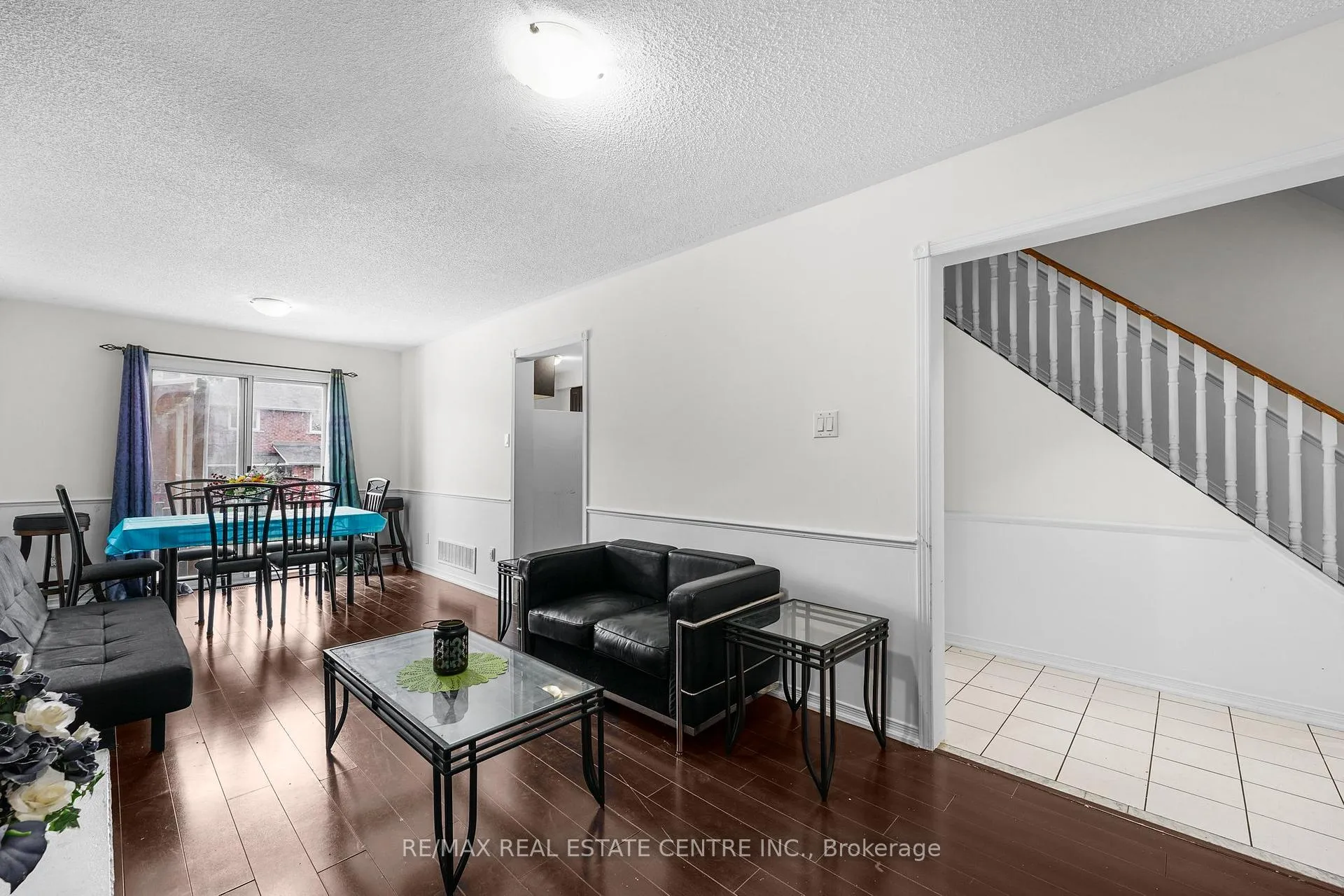 Photo 6 of 75 Michigan Avenue, Brampton, Fletcher's Creek South — HOMEH