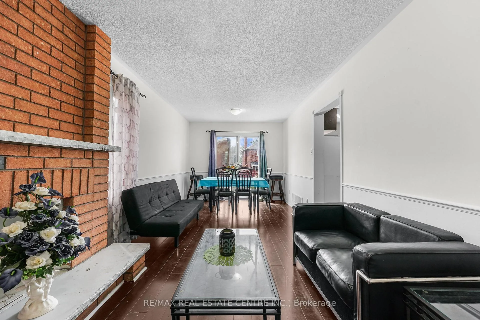 Photo 8 of 75 Michigan Avenue, Brampton, Fletcher's Creek South — HOMEH