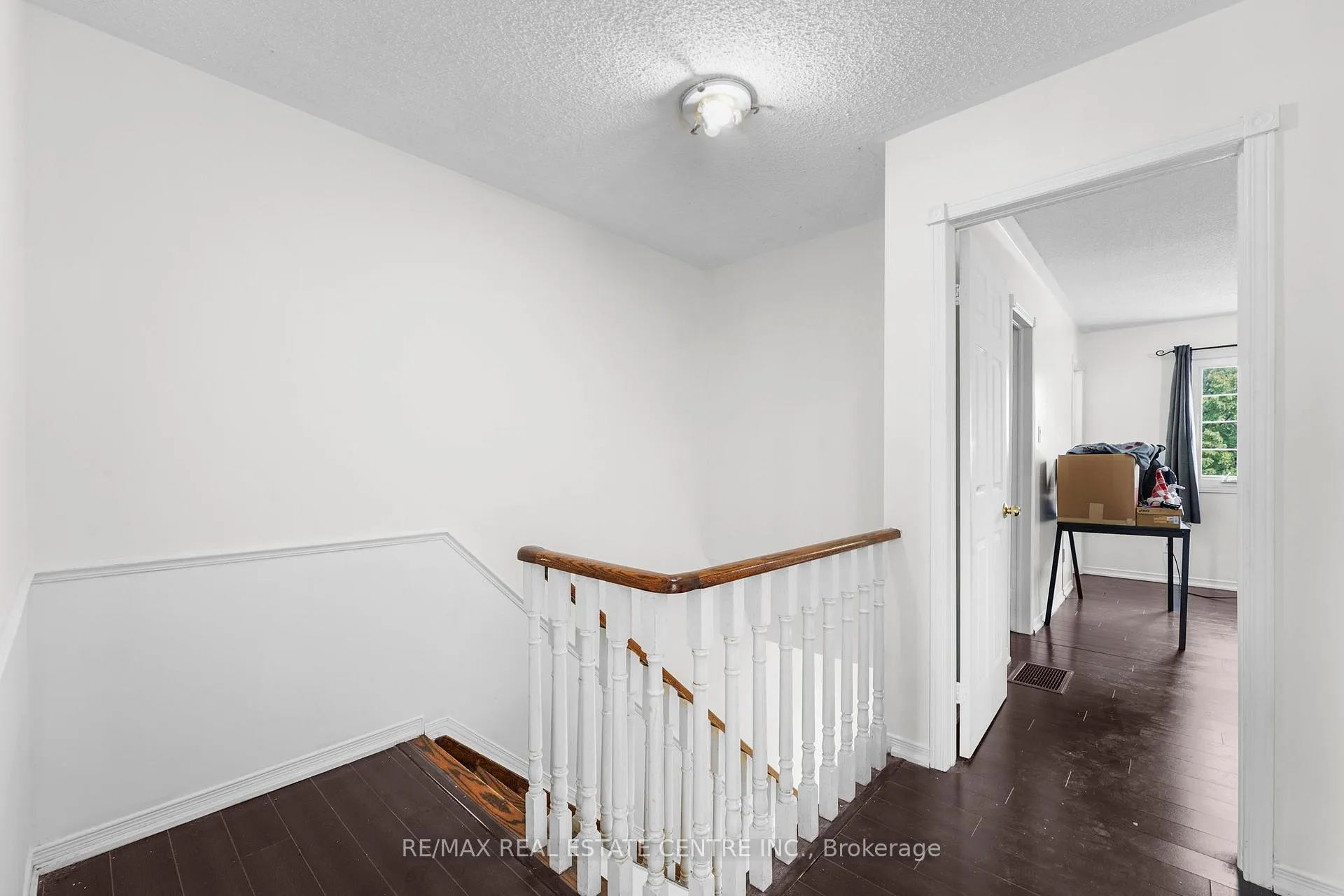 Photo 23 of 75 Michigan Avenue, Brampton, Fletcher's Creek South — HOMEH