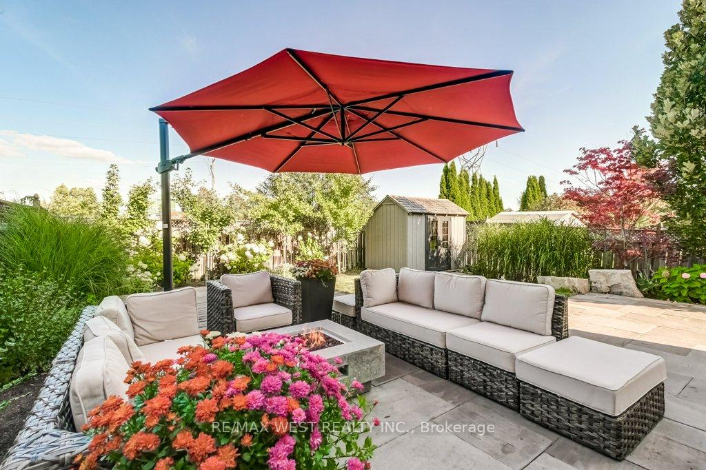 Photo 42 of 31 Watkins Glen Crescent, Aurora, Bayview Wellington — HOMEH