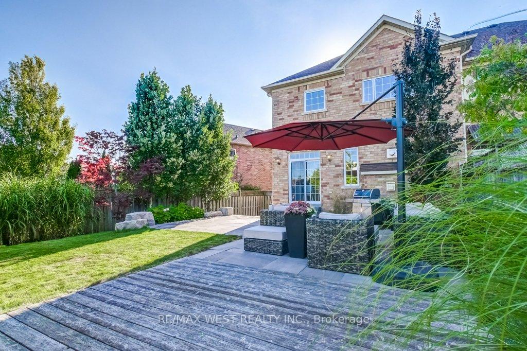 Photo 44 of 31 Watkins Glen Crescent, Aurora, Bayview Wellington — HOMEH