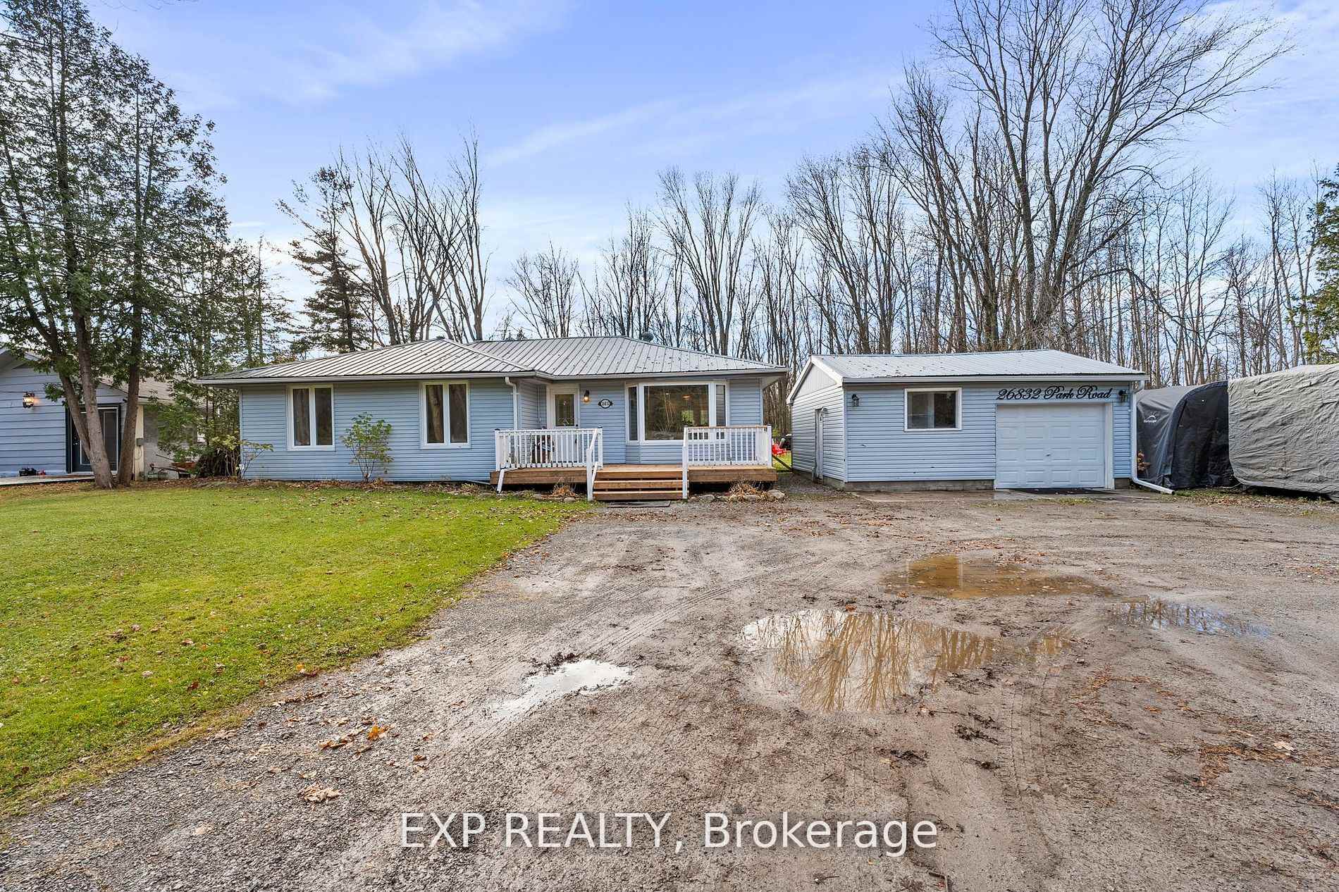 Front of 26832 Park Road W