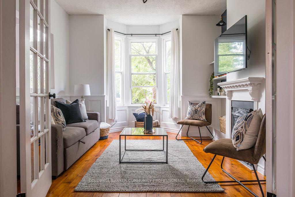 Photo 15 of 52 Emerald Street N, Hamilton, Landsdale — HOMEH