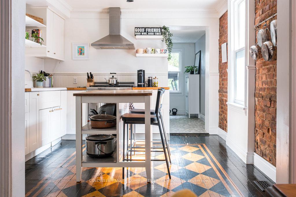 Photo 22 of 52 Emerald Street N, Hamilton, Landsdale — HOMEH