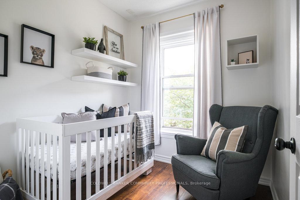 Photo 38 of 52 Emerald Street N, Hamilton, Landsdale — HOMEH
