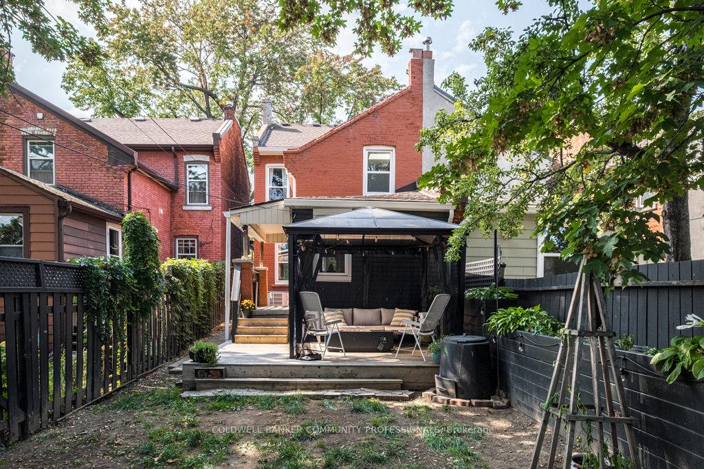 Photo 46 of 52 Emerald Street N, Hamilton, Landsdale — HOMEH