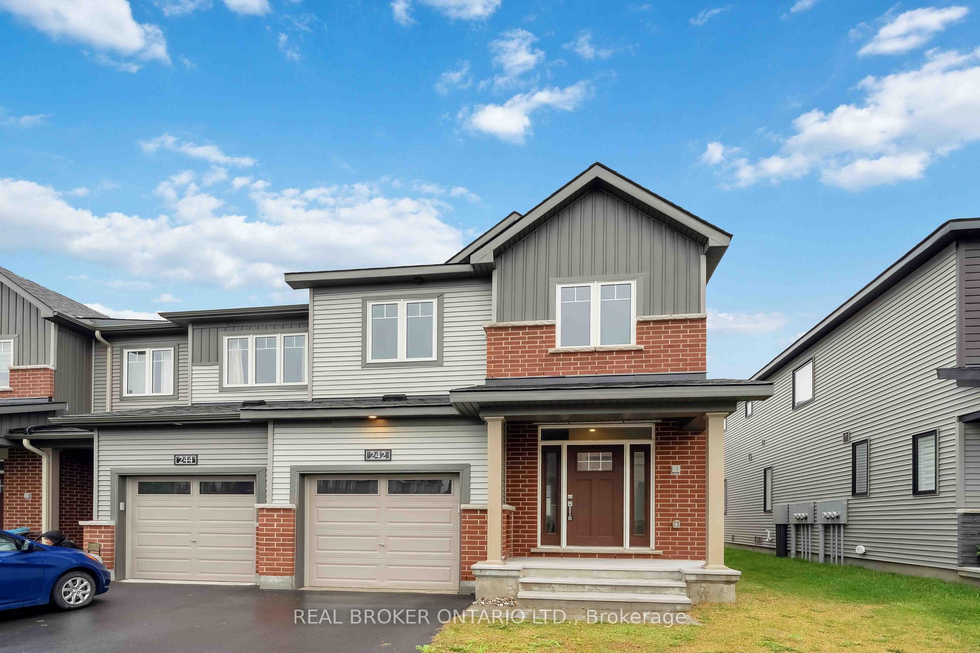 Photo 2 of 242 Tullaghan Heights, Ottawa, Barrhaven - Half Moon Bay — HOMEH