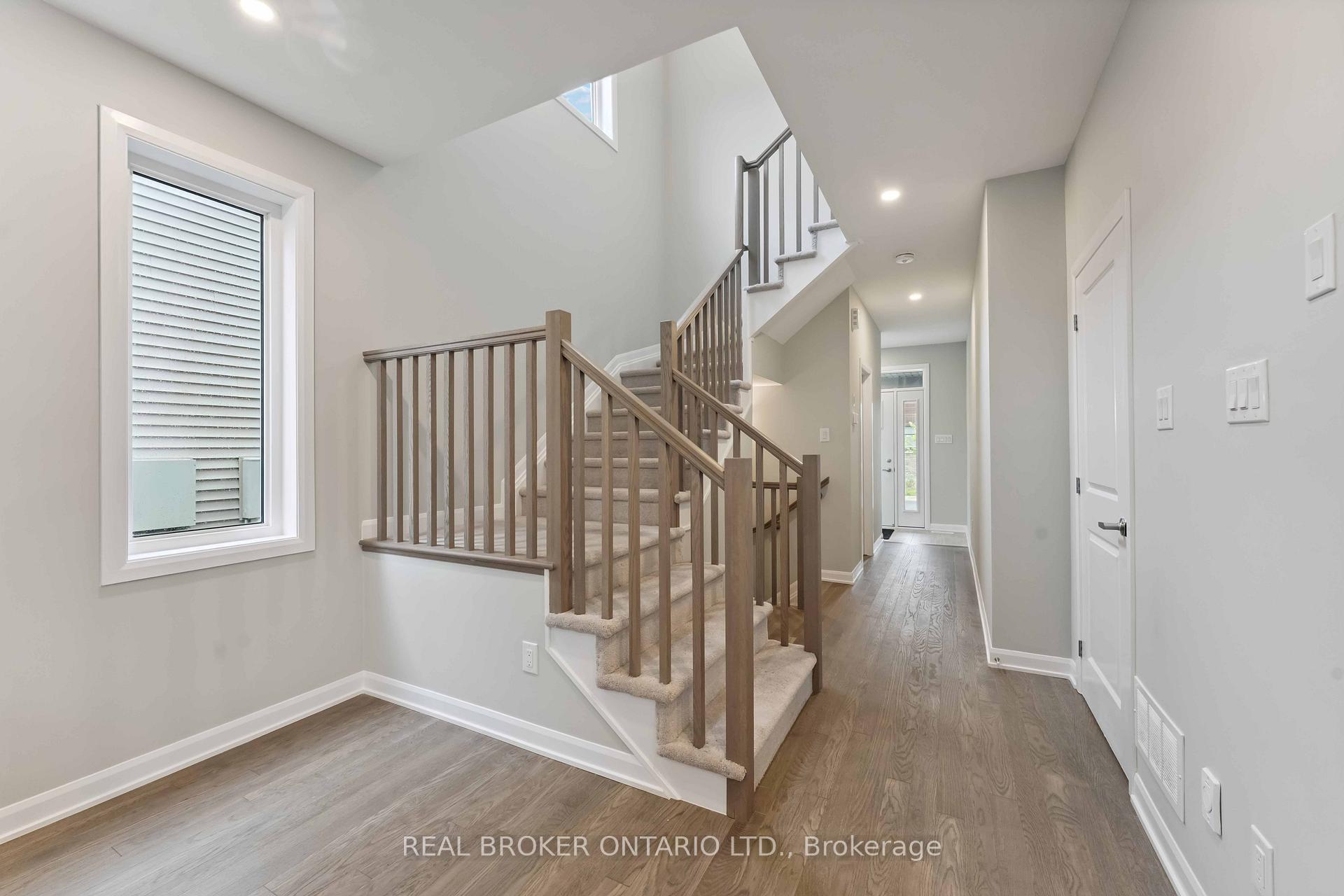 Photo 5 of 242 Tullaghan Heights, Ottawa, Barrhaven - Half Moon Bay — HOMEH