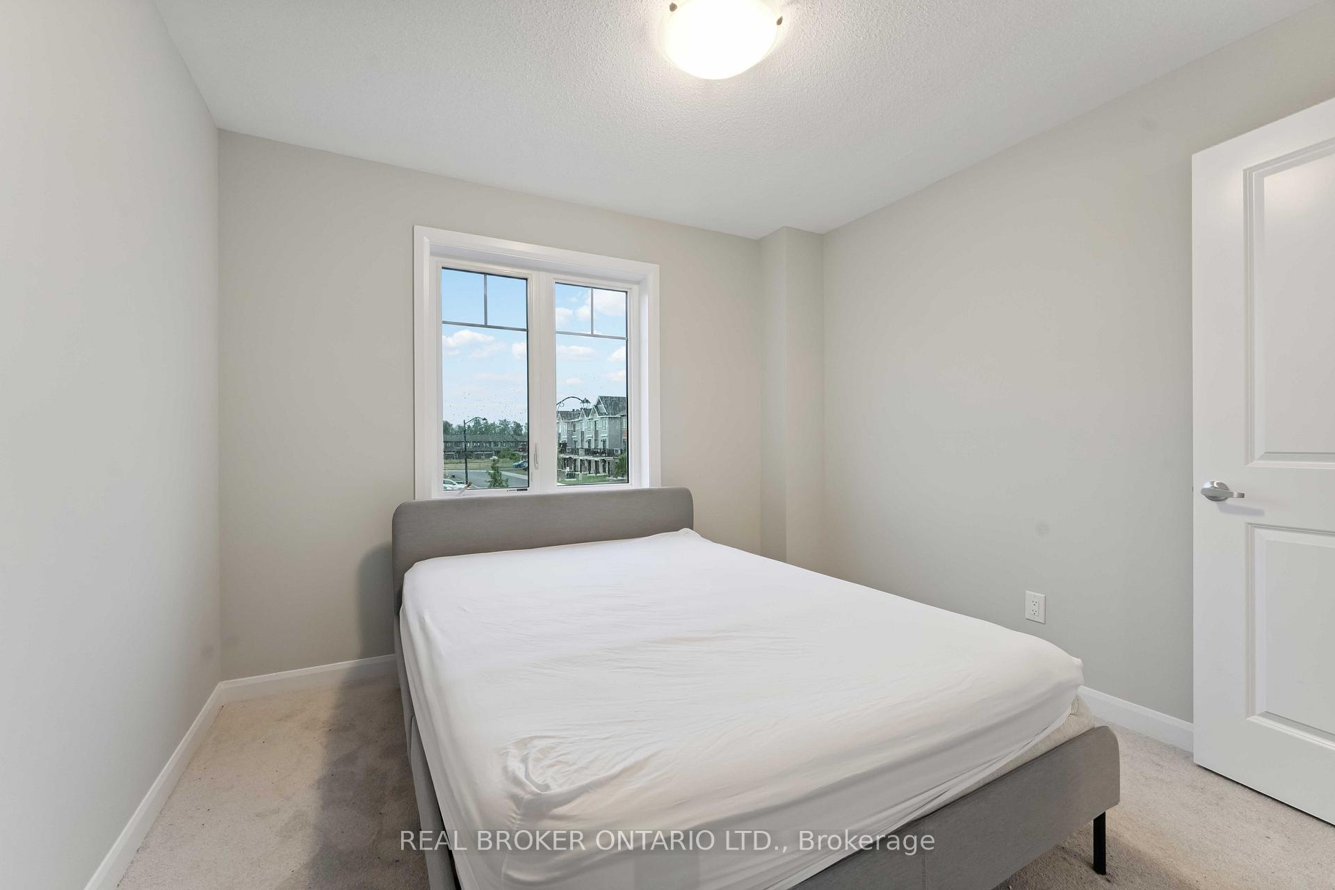 Photo 31 of 242 Tullaghan Heights, Ottawa, Barrhaven - Half Moon Bay — HOMEH