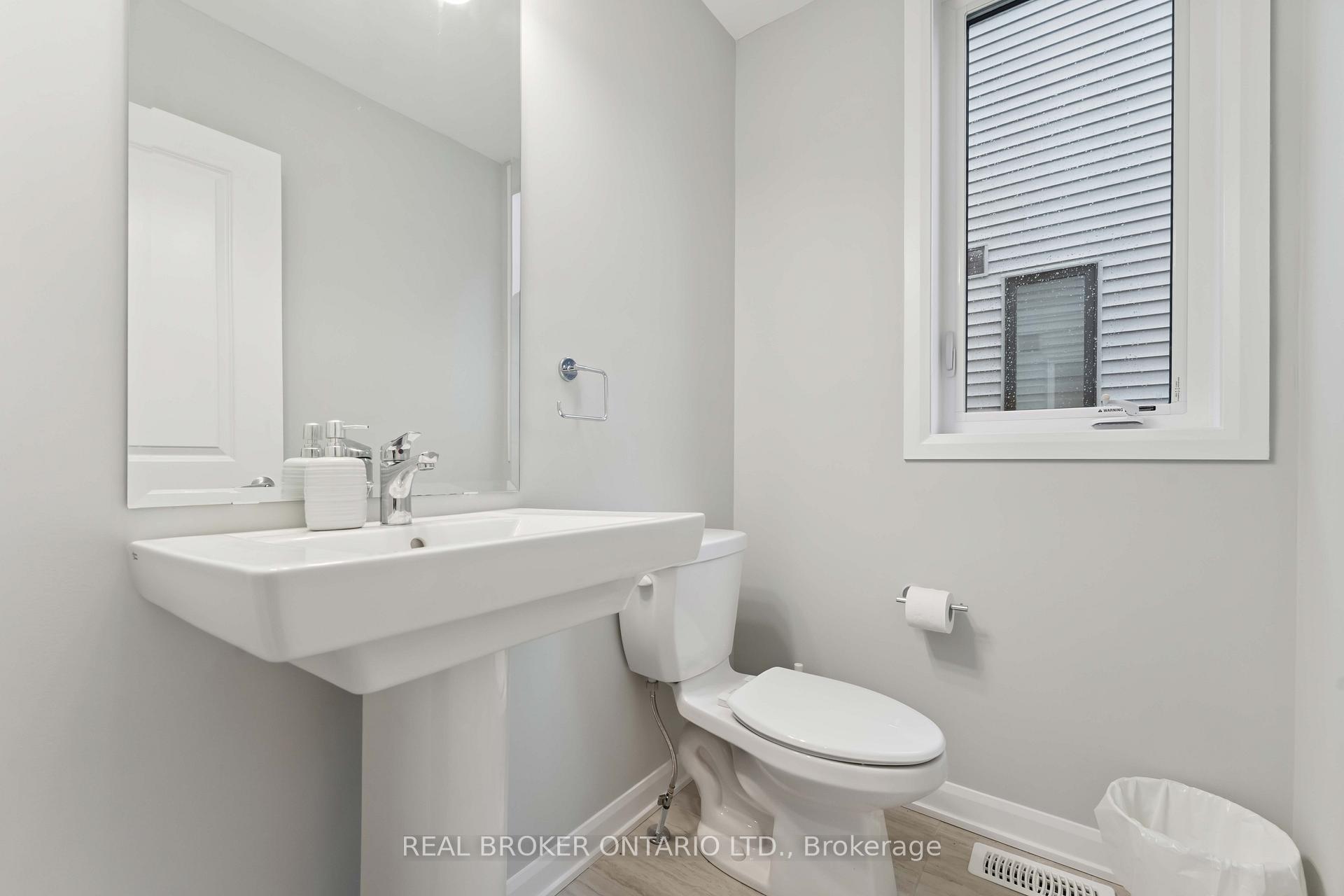 Photo 37 of 242 Tullaghan Heights, Ottawa, Barrhaven - Half Moon Bay — HOMEH