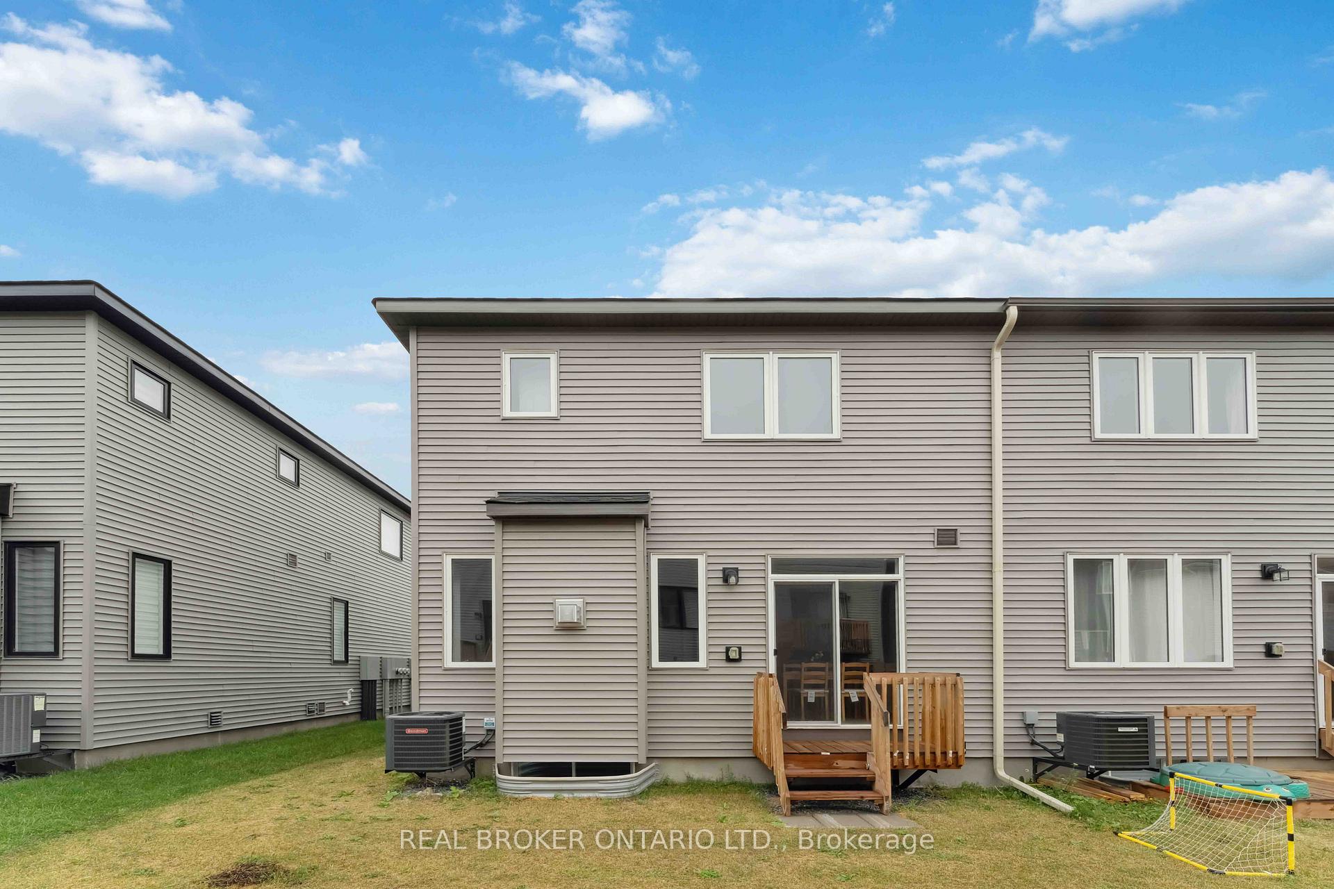Photo 43 of 242 Tullaghan Heights, Ottawa, Barrhaven - Half Moon Bay — HOMEH