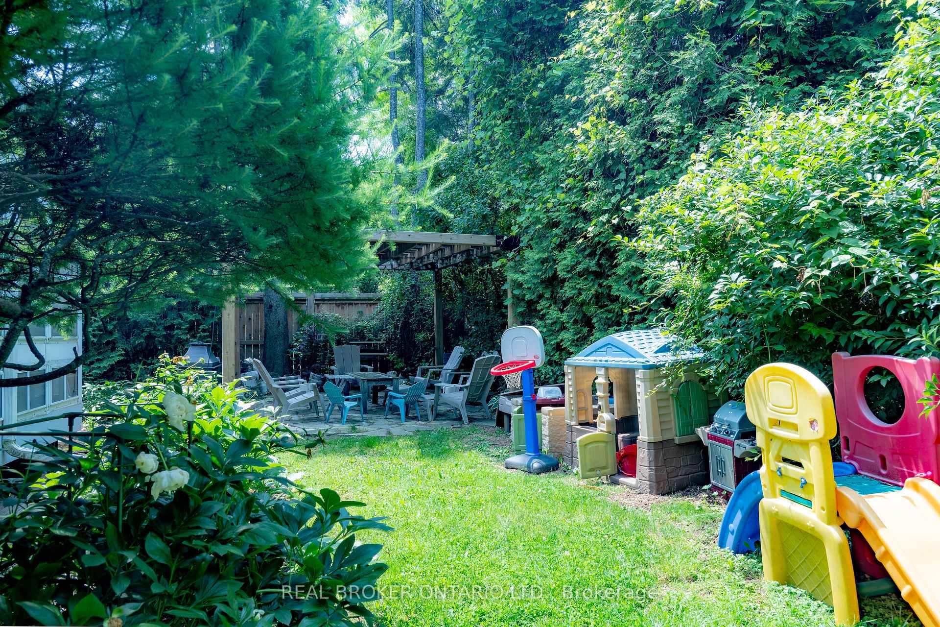 Photo 15 of 90 Winston Avenue, Hamilton, Ainslie Wood — HOMEH