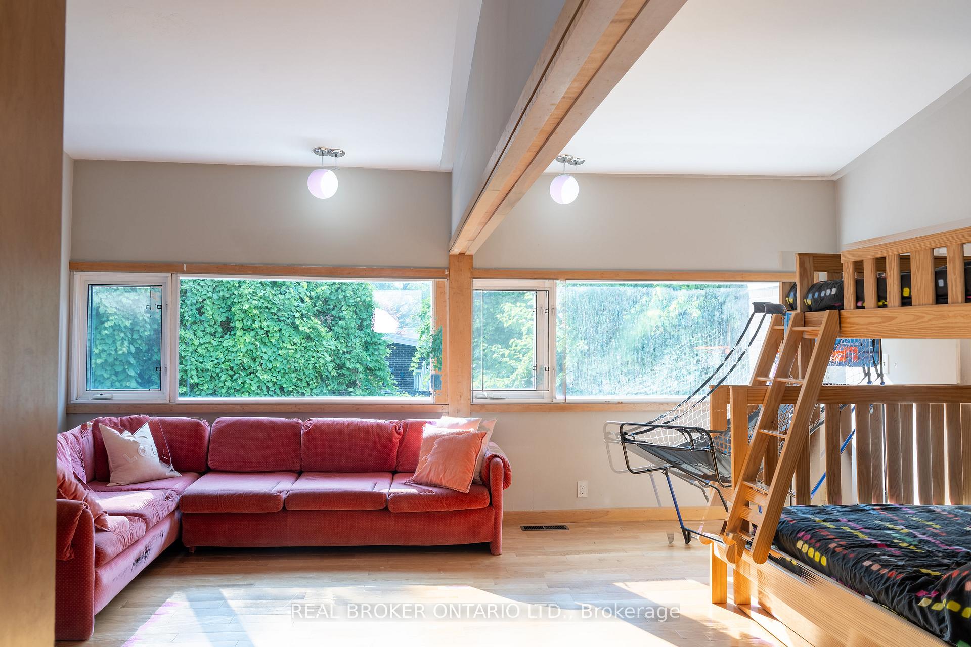 Photo 32 of 90 Winston Avenue, Hamilton, Ainslie Wood — HOMEH