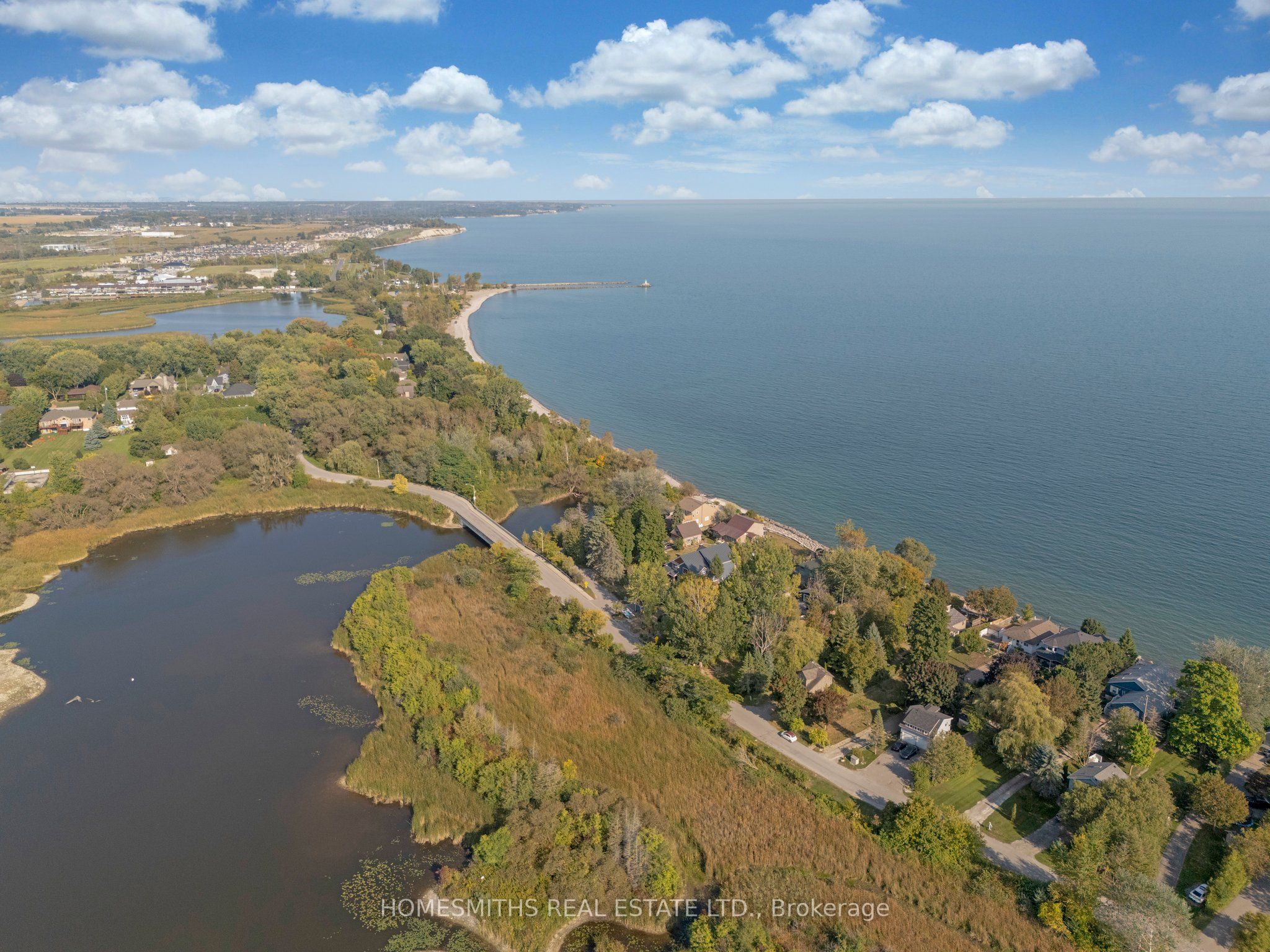 Photo 49 of 141 Cedar Crest Beach Road, Clarington, Bowmanville — HOMEH