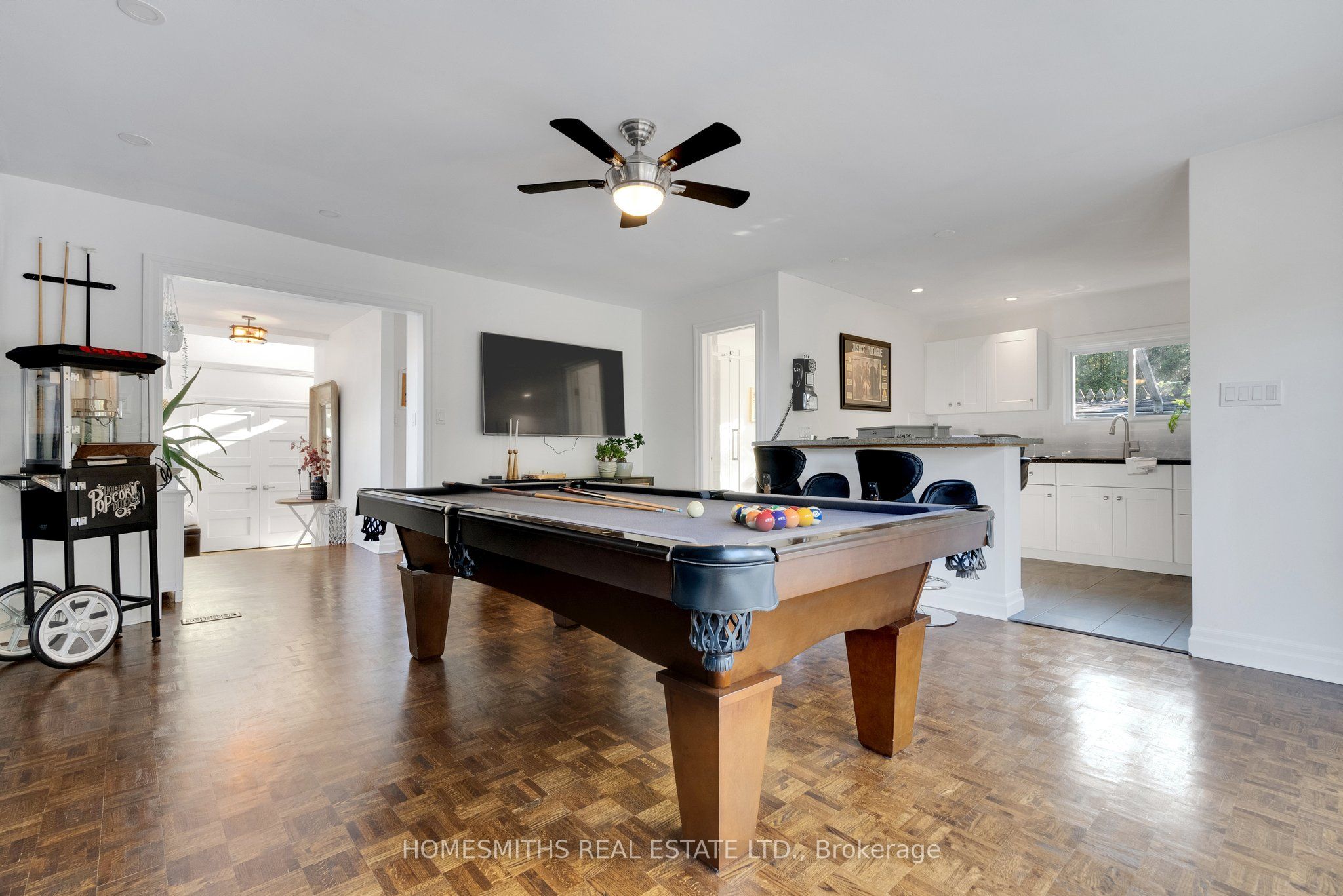 Photo 34 of 141 Cedar Crest Beach Road, Clarington, Bowmanville — HOMEH