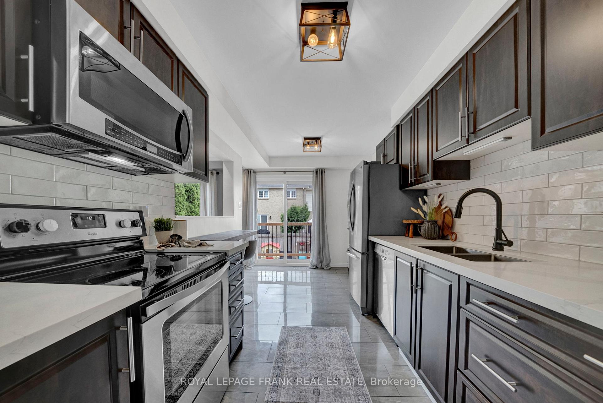 Photo 8 of 51 McMann Crescent, Clarington, Courtice — HOMEH