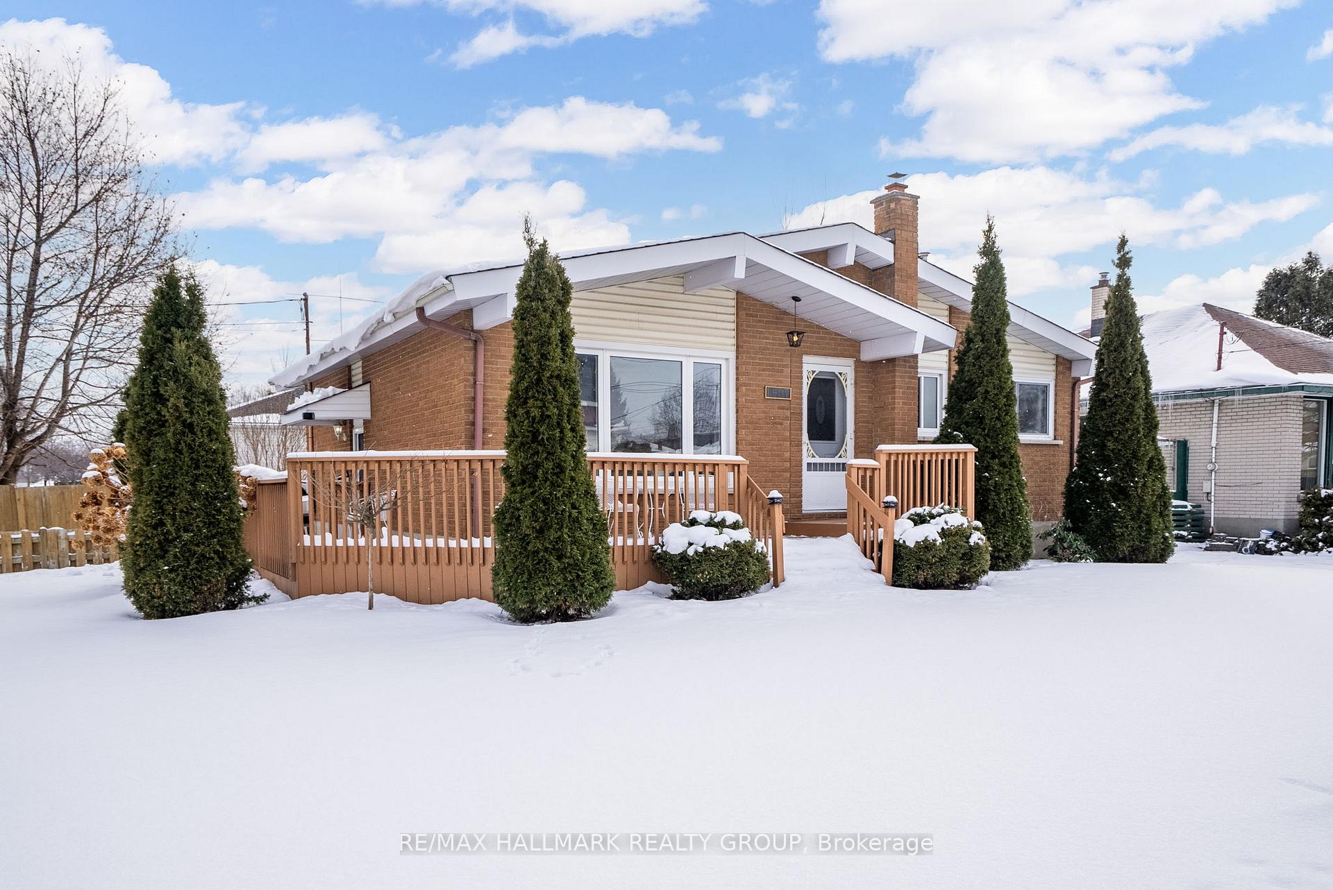 Photo 2 of 1407 Walton Street, Cornwall — HOMEH