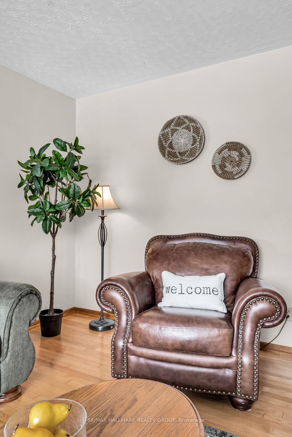 Photo 7 of 1407 Walton Street, Cornwall — HOMEH