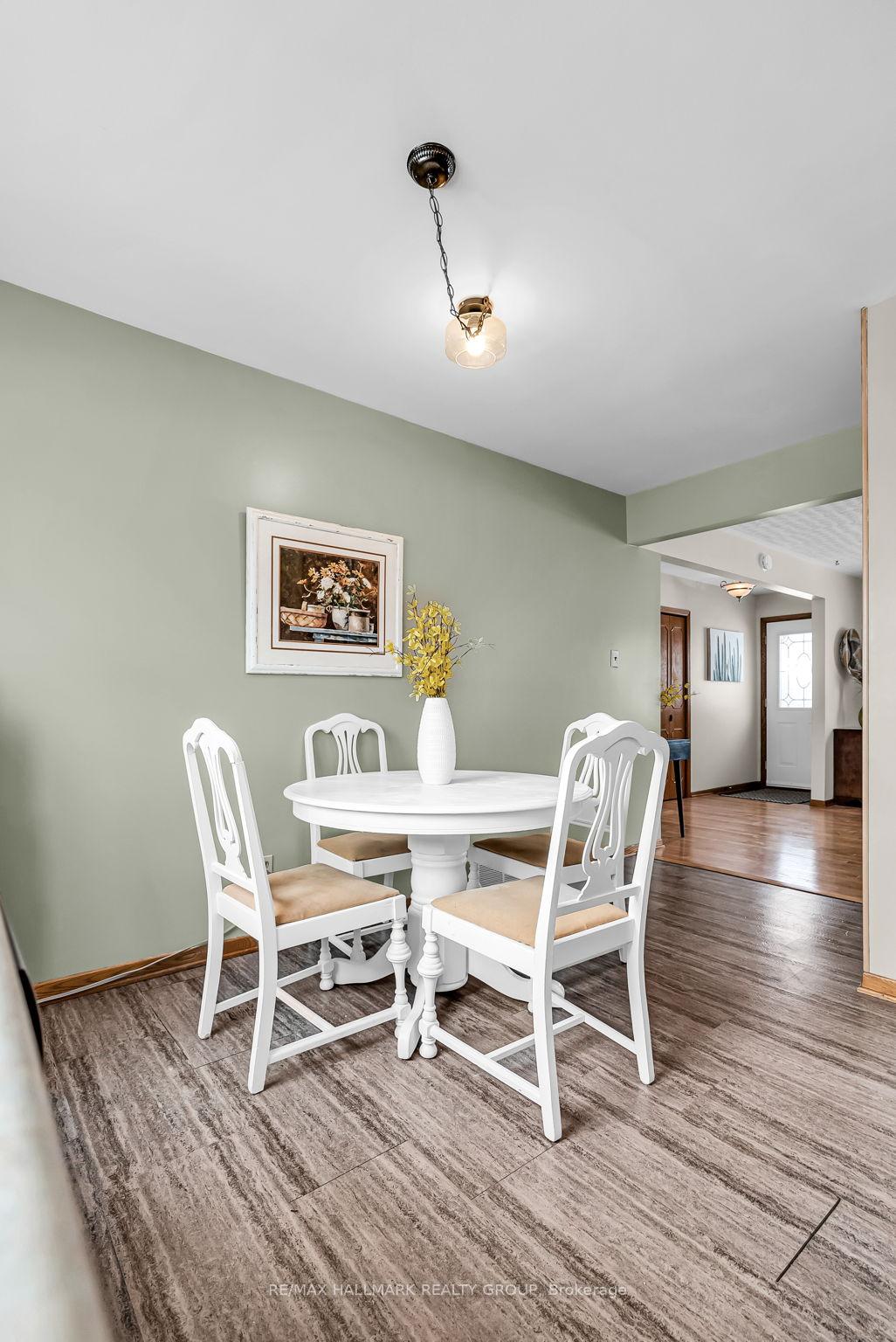 Photo 10 of 1407 Walton Street, Cornwall — HOMEH