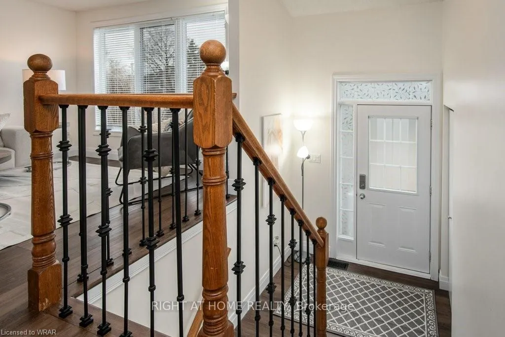 Photo 4 of 554 halberstadt Circle, Cambridge, Preston Heights — HOMEH