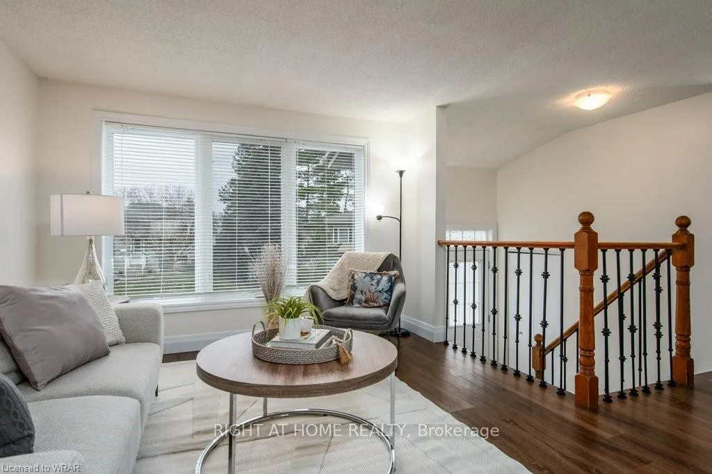 Photo 8 of 554 halberstadt Circle, Cambridge, Preston Heights — HOMEH