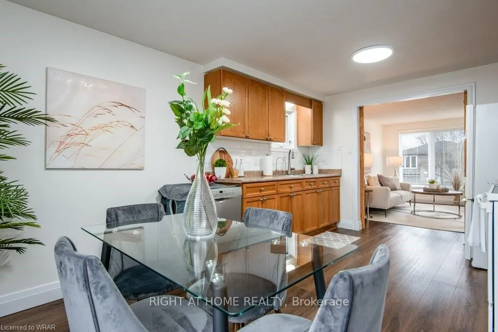 Photo 17 of 554 halberstadt Circle, Cambridge, Preston Heights — HOMEH
