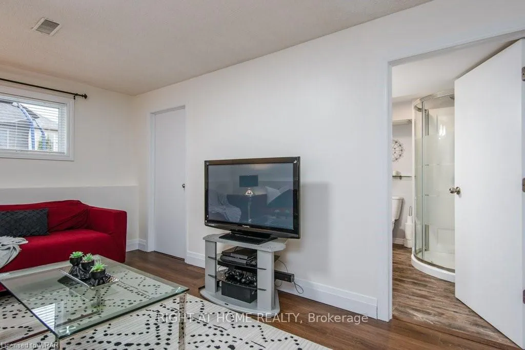 Photo 31 of 554 halberstadt Circle, Cambridge, Preston Heights — HOMEH