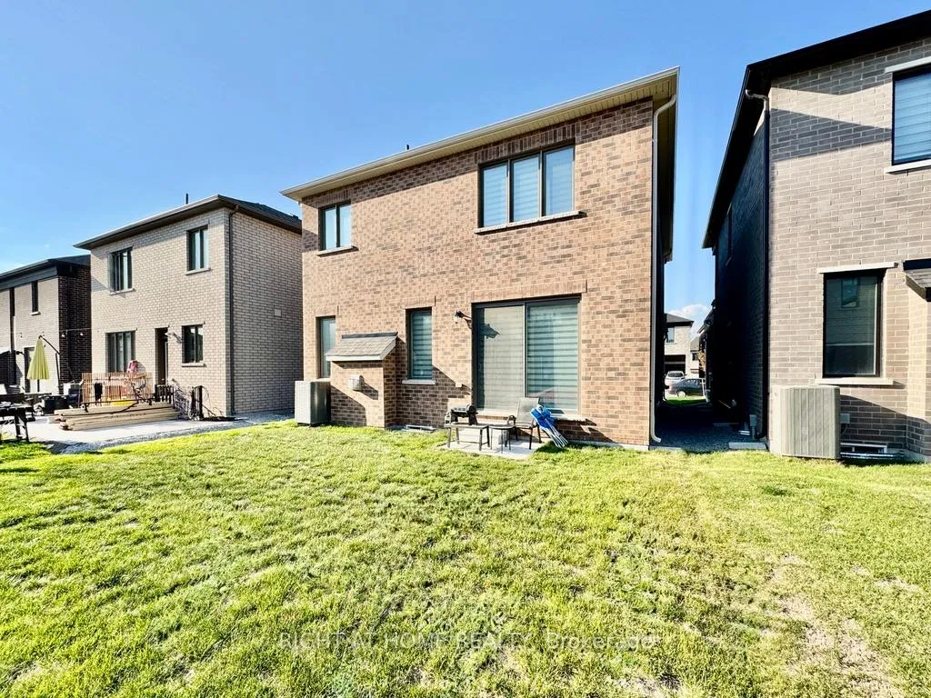 Photo 18 of Unit Upper, 61 Suzuki Street, Barrie, Rural Barrie Southeast — HOMEH