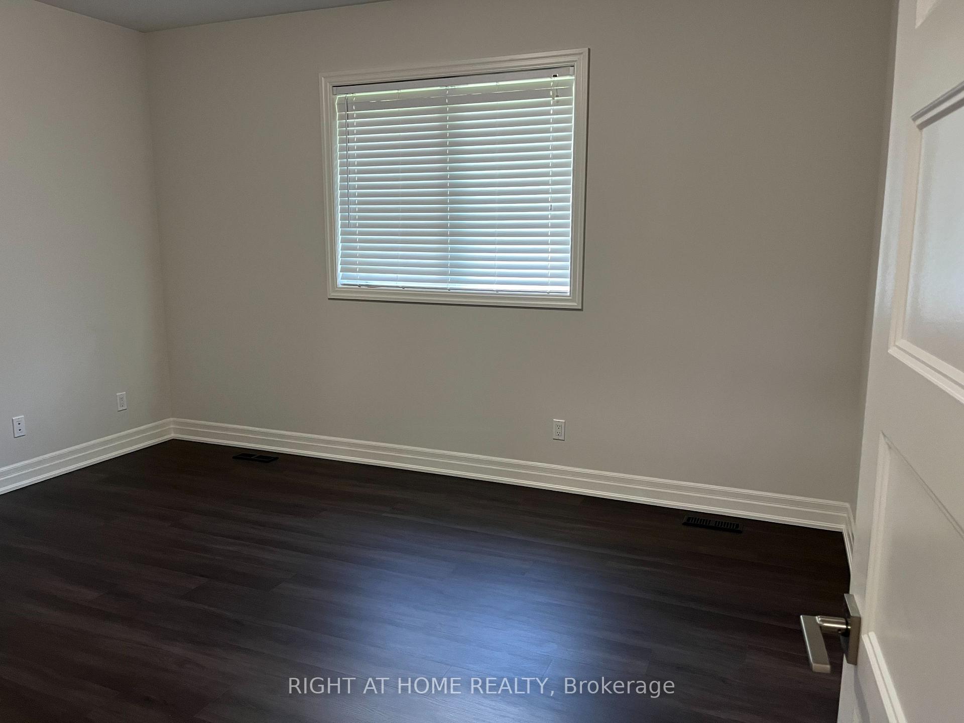 Photo 10 of 9 Mercedes Drive, Belleville, Belleville Ward — HOMEH