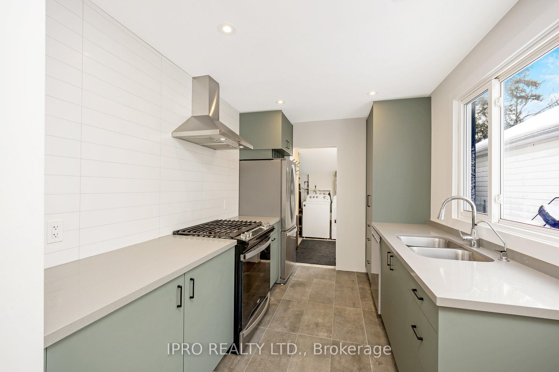 Photo 11 of 240 McDonald Boulevard, Halton Hills, Acton — HOMEH
