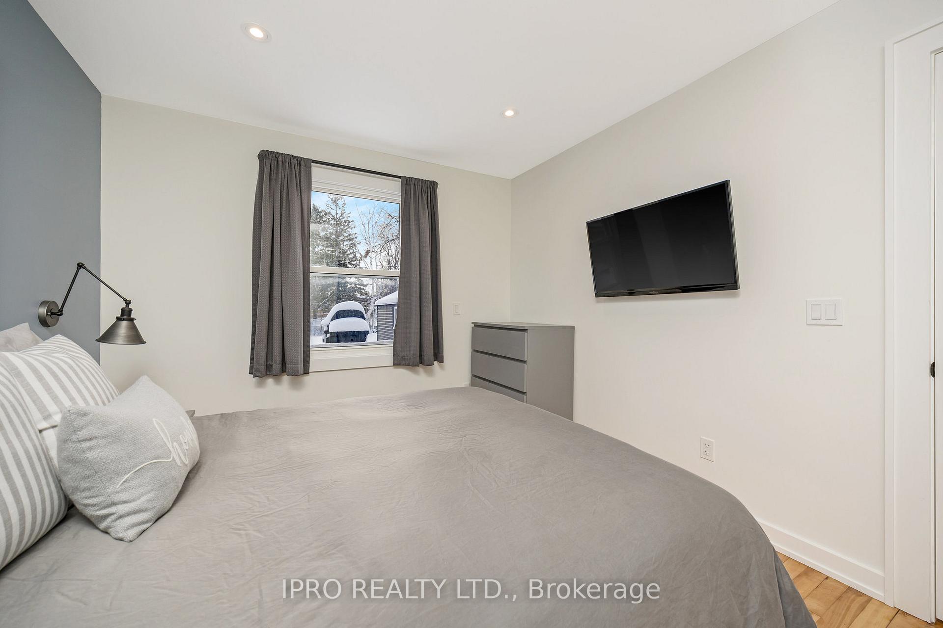 Photo 16 of 240 McDonald Boulevard, Halton Hills, Acton — HOMEH