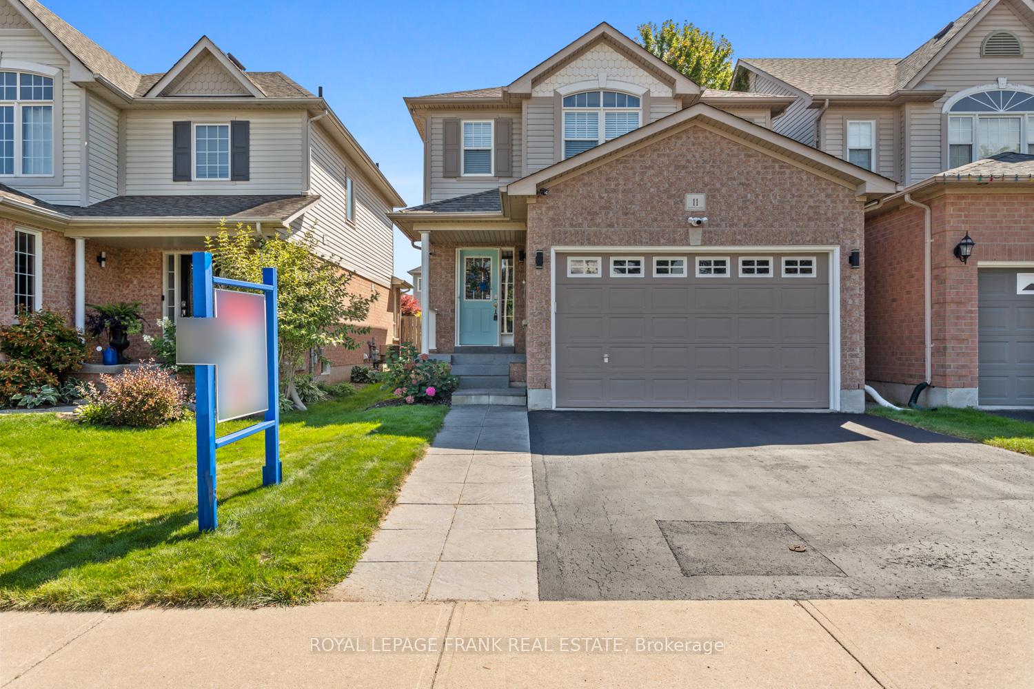 Photo 1 of 11 Staples Avenue, Clarington, Courtice — HOMEH