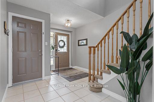 Photo 5 of 11 Staples Avenue, Clarington, Courtice — HOMEH