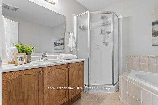 Photo 18 of 11 Staples Avenue, Clarington, Courtice — HOMEH