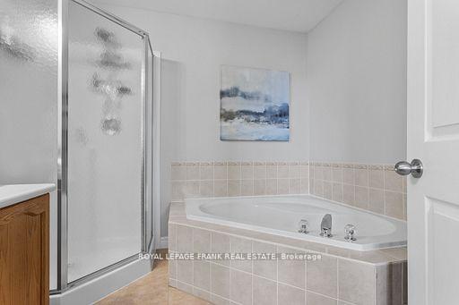 Photo 19 of 11 Staples Avenue, Clarington, Courtice — HOMEH
