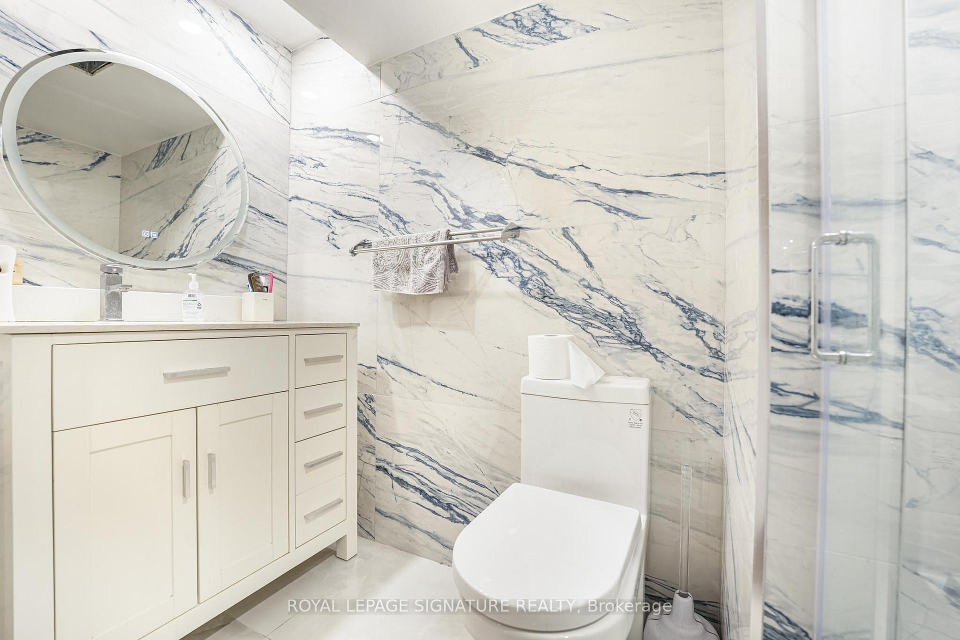 Photo 21 of 1521 Ealing Court, Oakville, Falgarwood — HOMEH