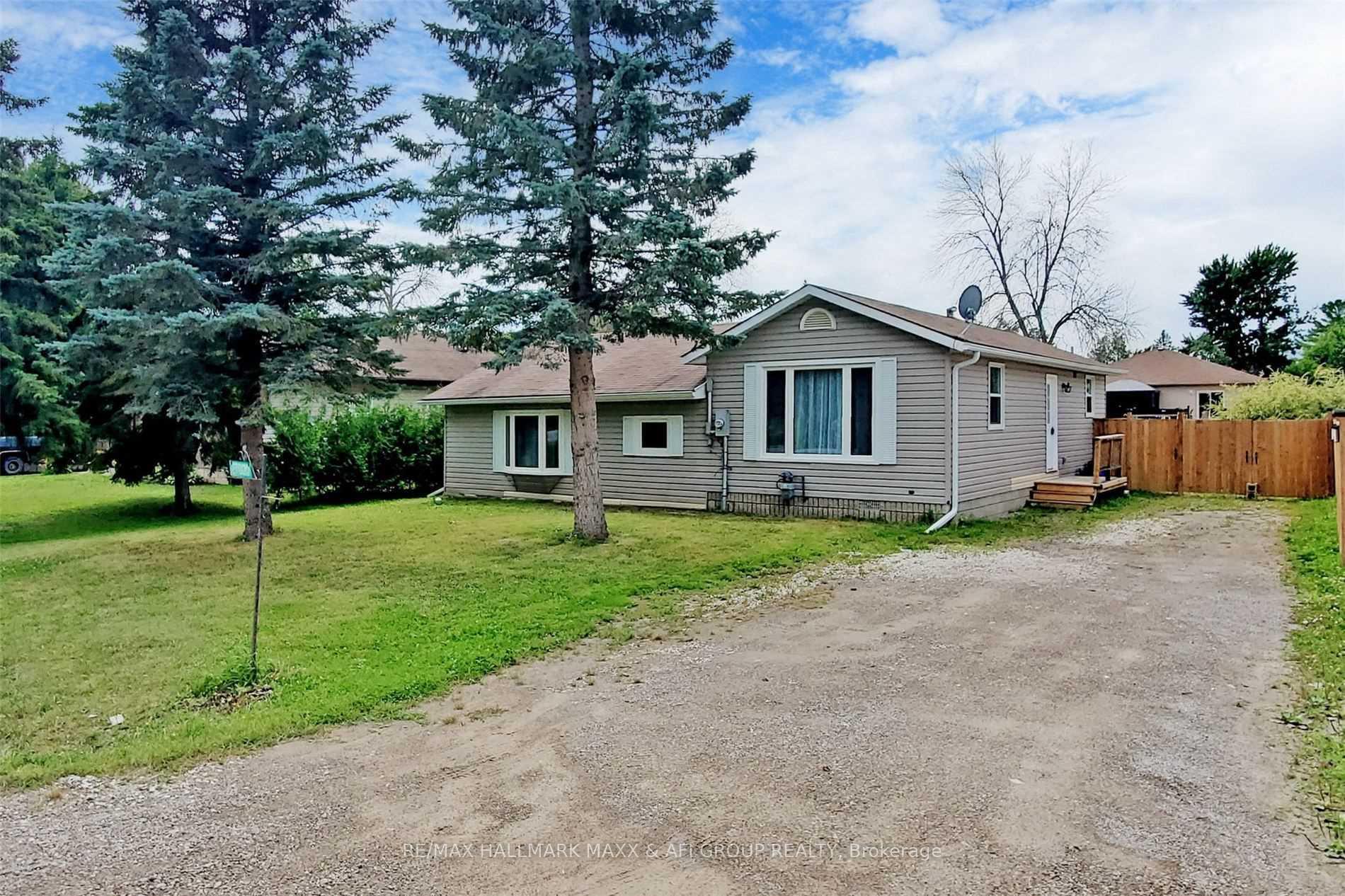 Front of 27020 Kennedy Road