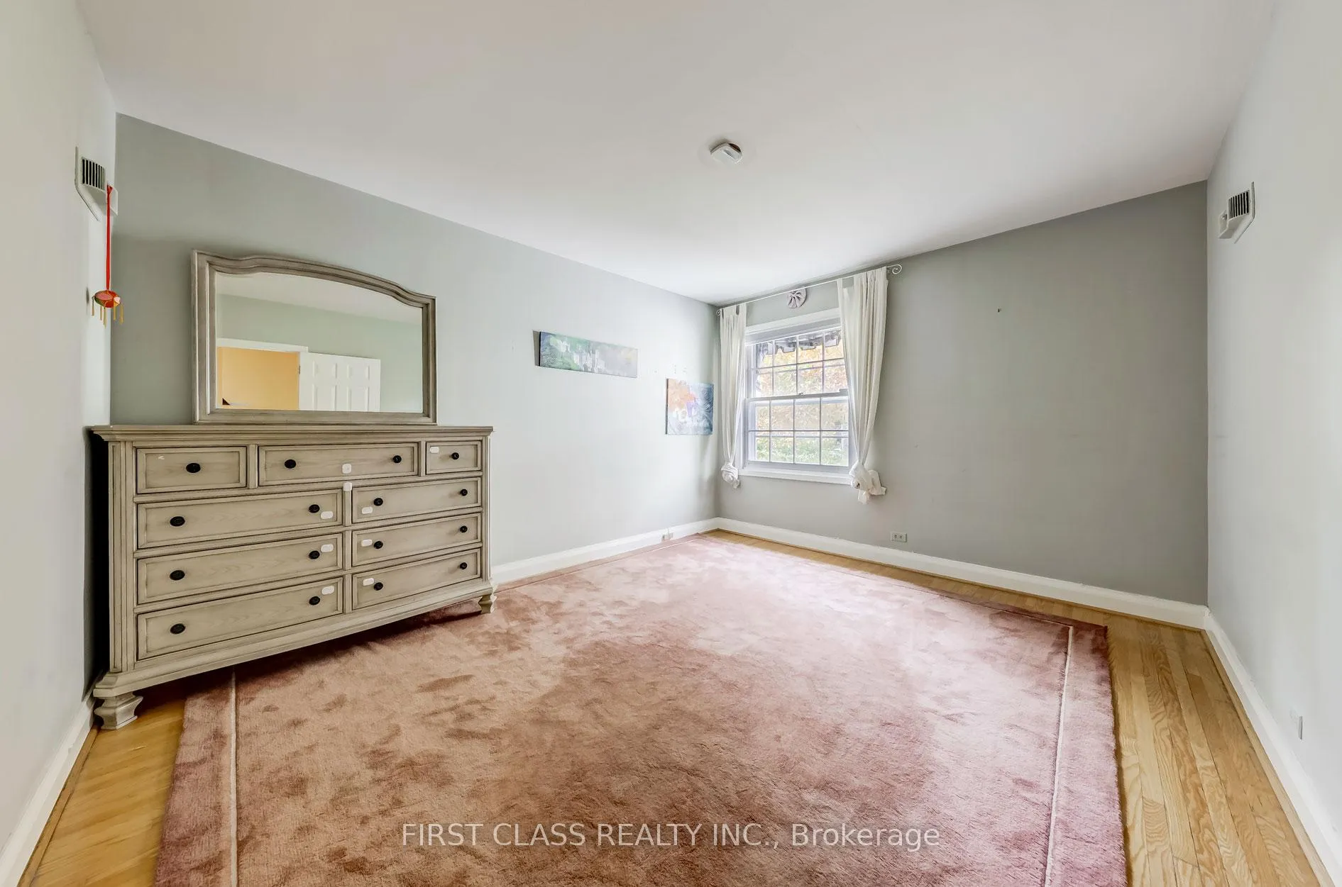 Photo 20 of 26 York Road, North York, Bridle Path-Sunnybrook-York Mills — HOMEH