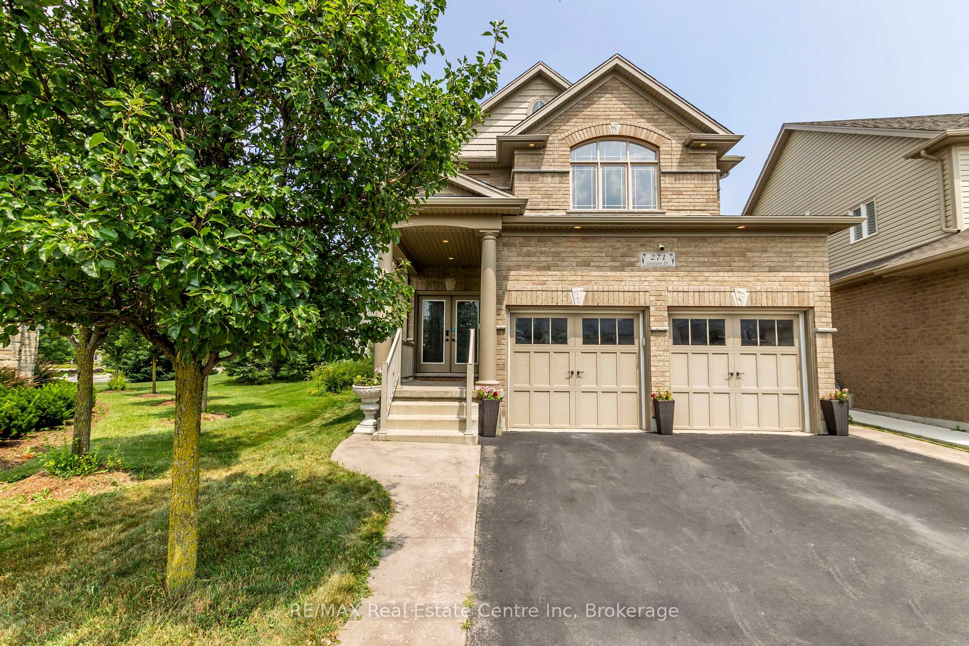 Front of 271 Goodwin Drive