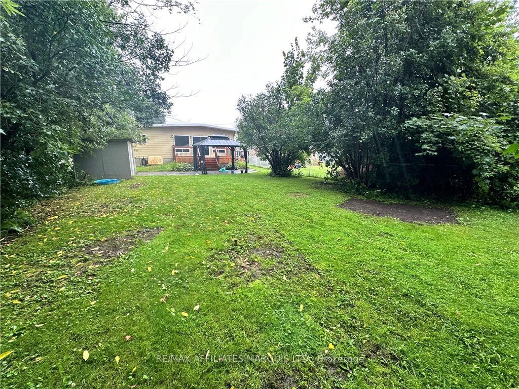 Photo 2 of 1008 Osborne Avenue, Cornwall — HOMEH