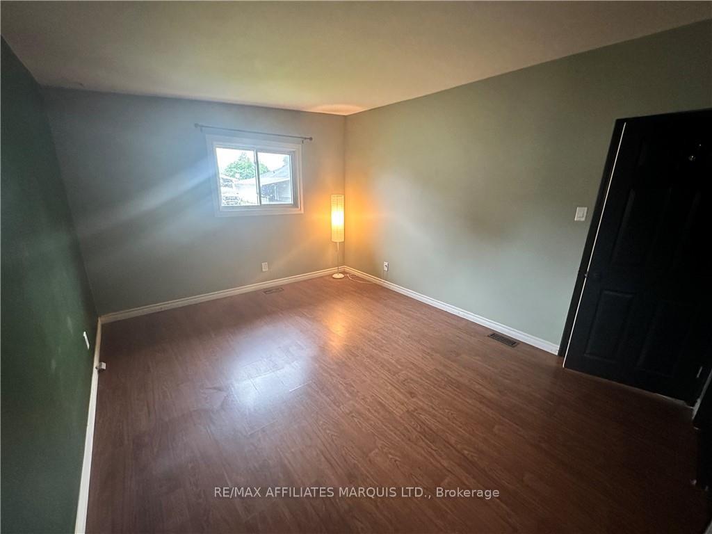 Photo 9 of 1008 Osborne Avenue, Cornwall — HOMEH