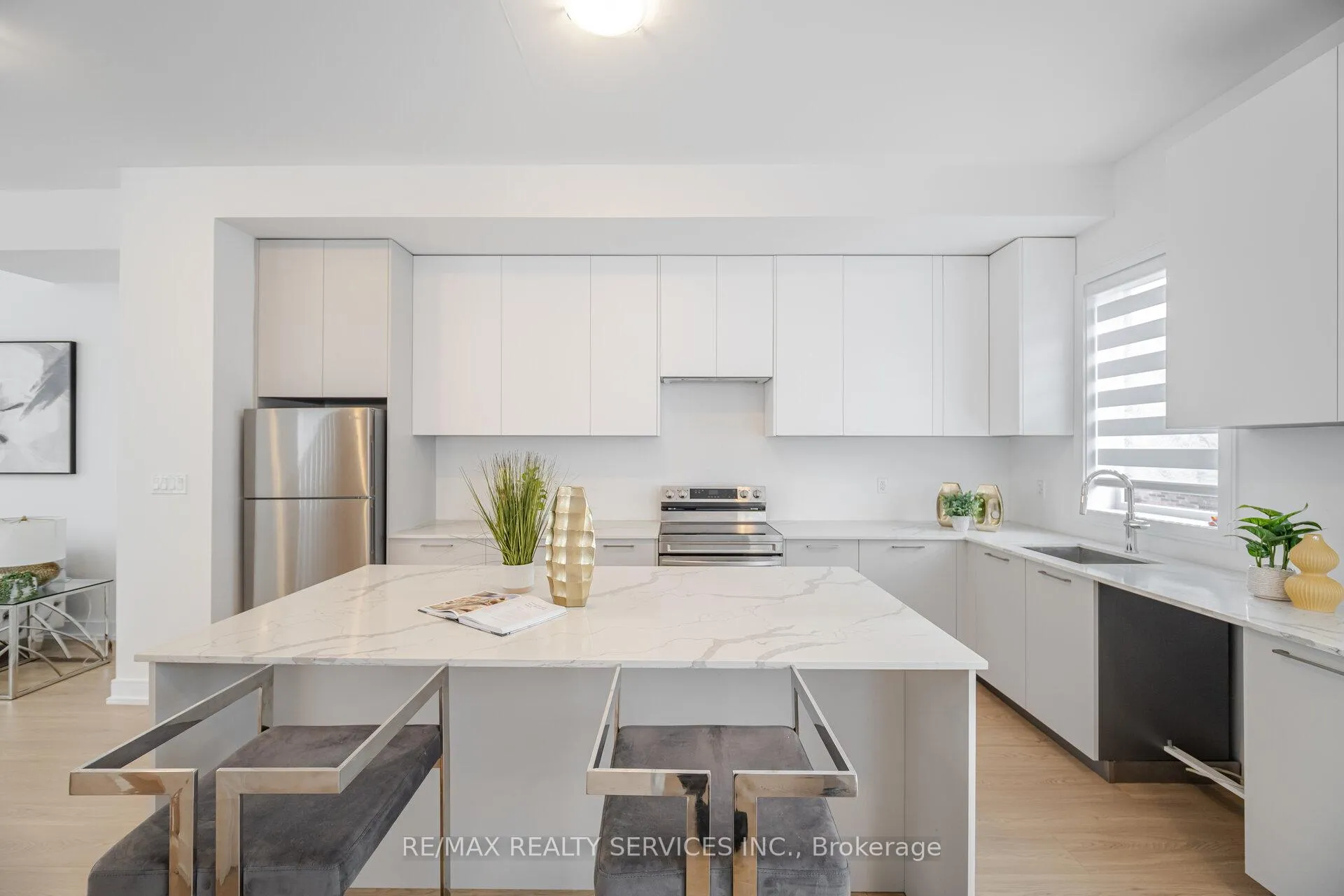 Photo 15 of 1 Taylor Court, Caledon, Bolton West — HOMEH