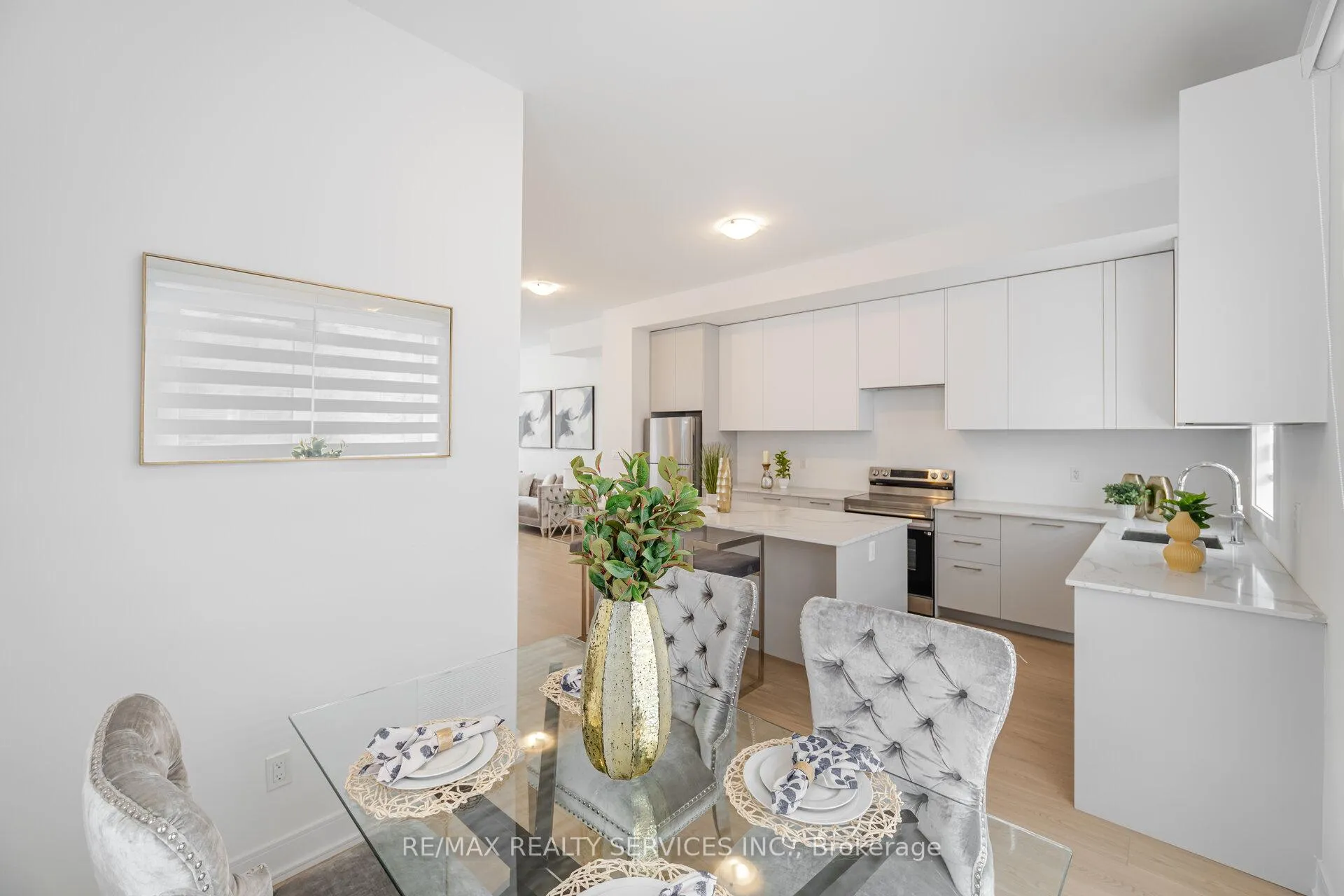 Photo 17 of 1 Taylor Court, Caledon, Bolton West — HOMEH
