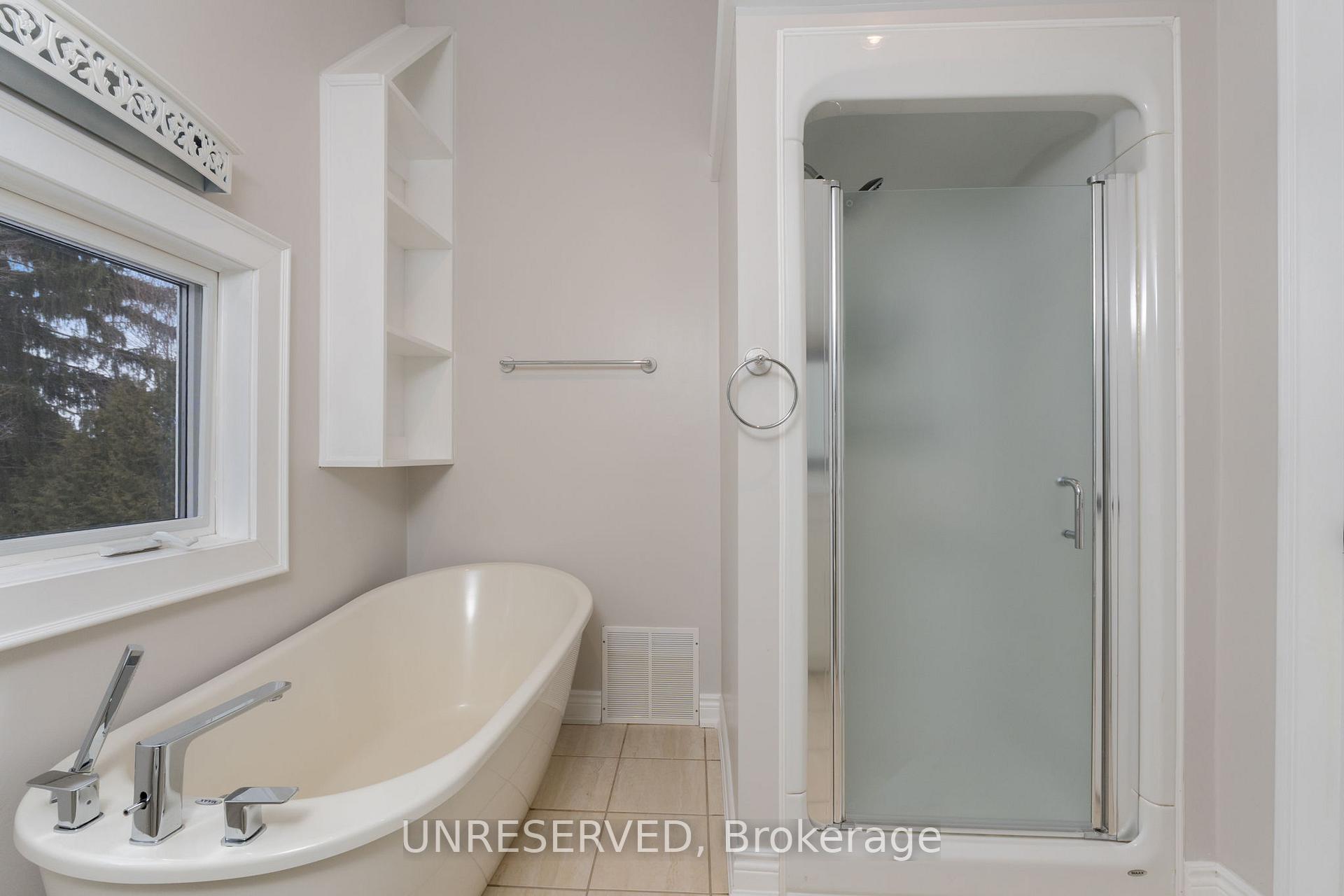 Photo 31 of 16 Ewing Street, Halton Hills, Georgetown — HOMEH