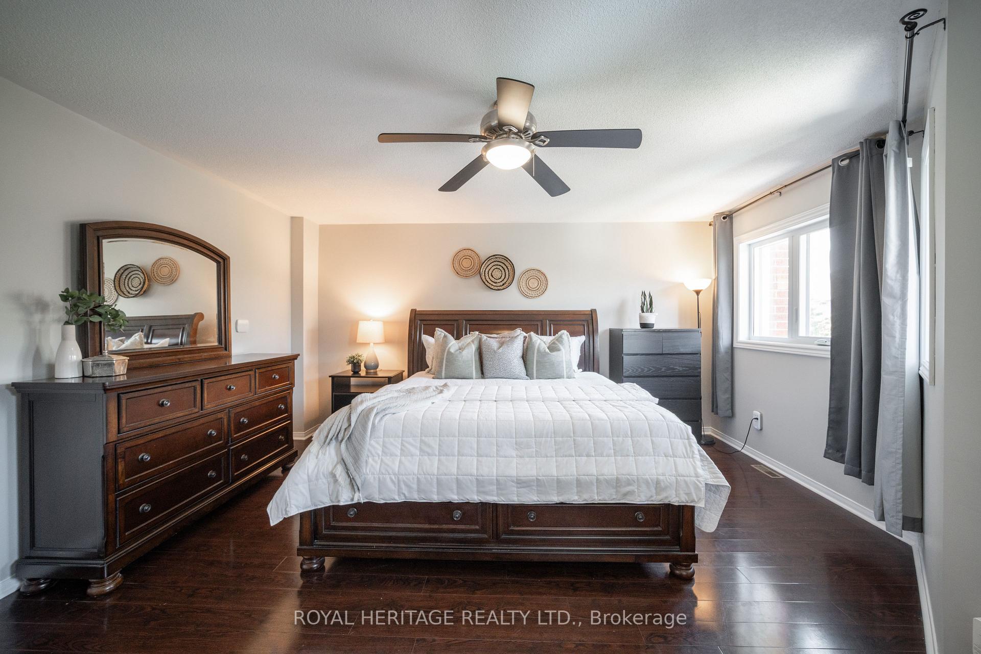 Photo 4 of 158 Angier Crescent, Ajax, South East — HOMEH