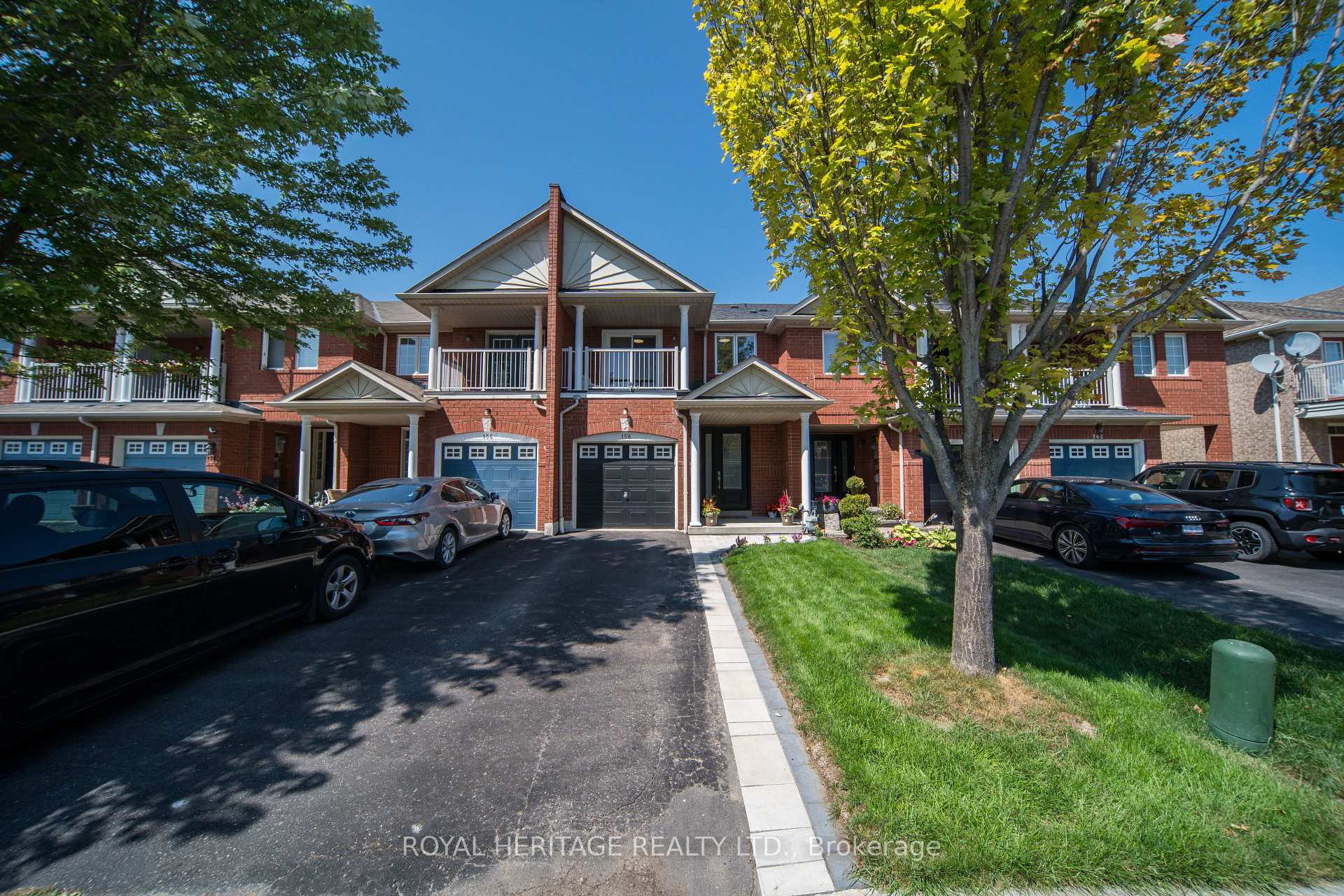 Photo 7 of 158 Angier Crescent, Ajax, South East — HOMEH