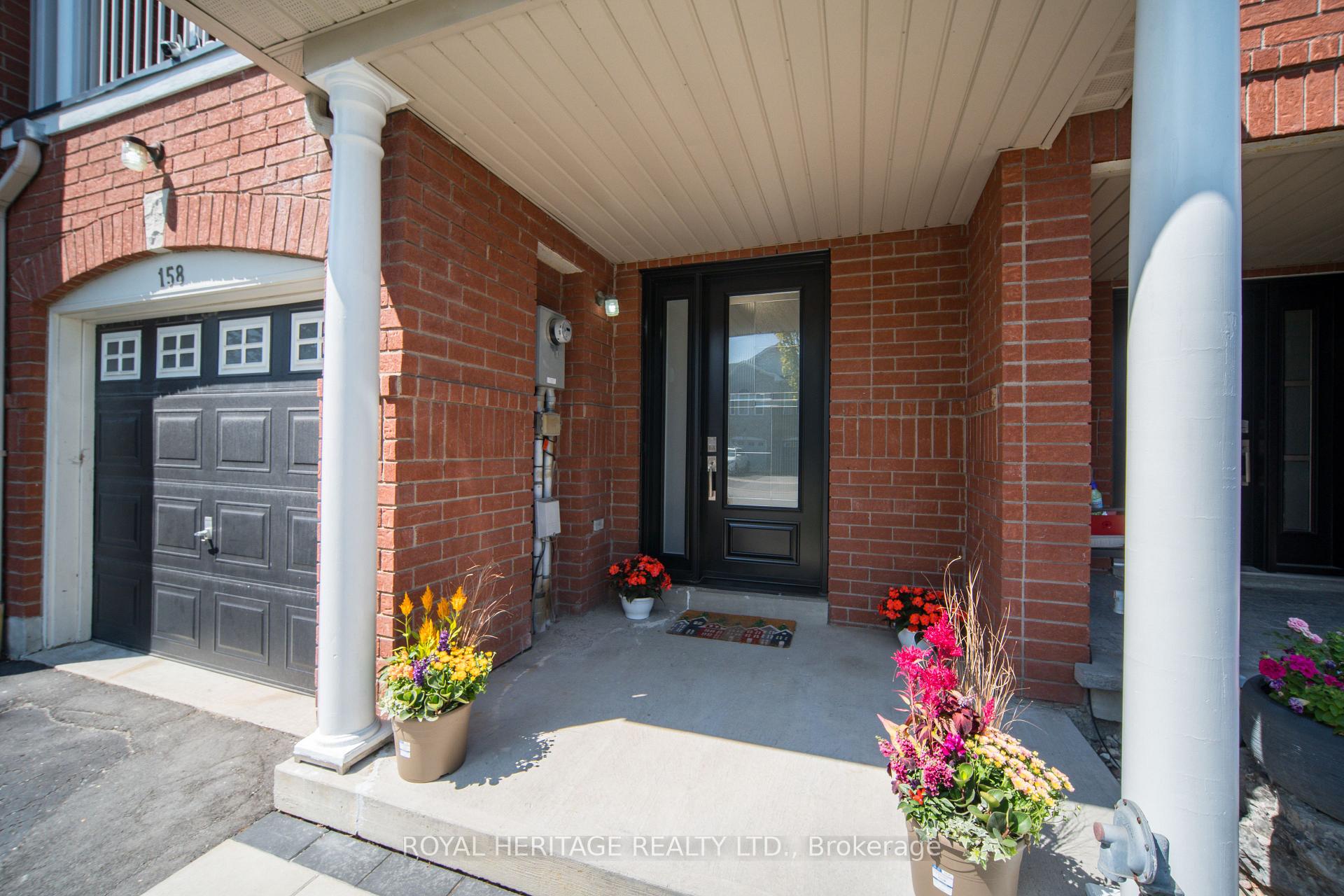 Photo 5 of 158 Angier Crescent, Ajax, South East — HOMEH