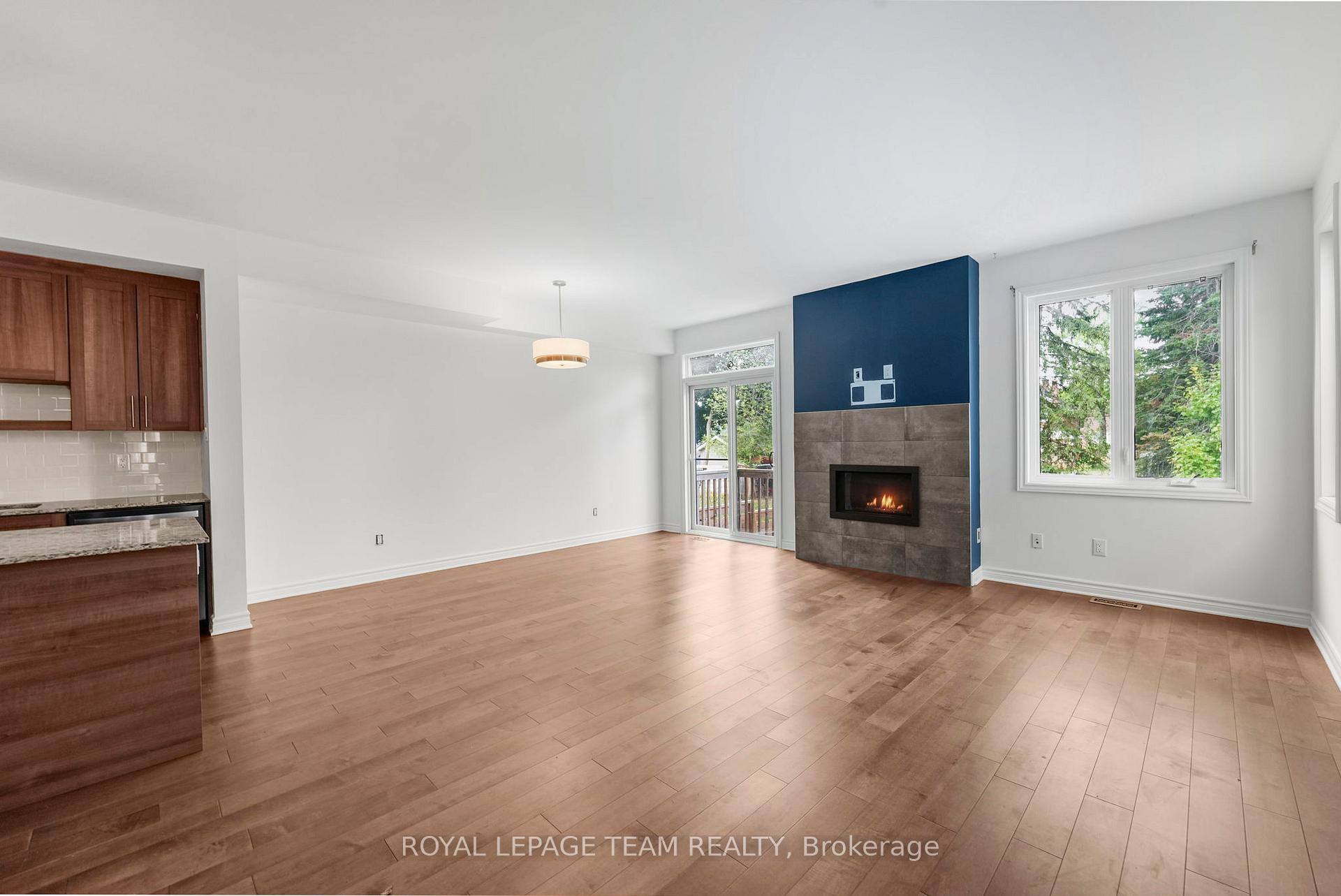 Photo 7 of 279 Munro Street, Carleton Place — HOMEH